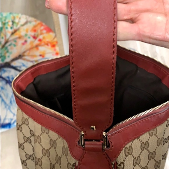 Gucci Sukey shoulder bag